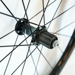 Shimano Dura-Ace C40 R9100 Tubular Wheelset - Rim Brake 20 Shimano Dura-Ace C40 R9100 Tubular Wheelset - Rim Brake -Enve Tire Salg 8T1A0253