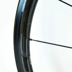 Shimano Dura-Ace C40 R9100 Tubular Wheelset - Rim Brake 29 Shimano Dura-Ace C40 R9100 Tubular Wheelset - Rim Brake -Enve Tire Salg 8T1A0289