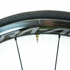 Shimano Dura-Ace C40 R9100 Tubular Wheelset - Rim Brake 31 Shimano Dura-Ace C40 R9100 Tubular Wheelset - Rim Brake -Enve Tire Salg 8T1A0408