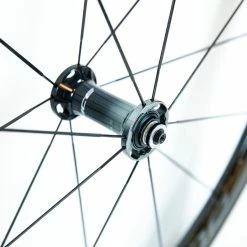 Shimano Dura-Ace C40 R9100 Tubular Wheelset - Rim Brake 20 Shimano Dura-Ace C40 R9100 Tubular Wheelset - Rim Brake -Enve Tire Salg 8T1A0435