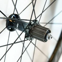 Shimano Dura-Ace C60 R9100 Tubular Wheelset - Rim Brake 26 Shimano Dura-Ace C60 R9100 Tubular Wheelset - Rim Brake -Enve Tire Salg 8T1A0458