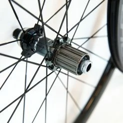 Shimano Dura-Ace C40 R9170 TL Clincher Wheelset - Disc Brake -Enve Tire Salg 8T1A0625