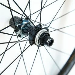 Shimano Dura-Ace C40 R9170 TL Clincher Wheelset - Disc Brake -Enve Tire Salg 8T1A0943