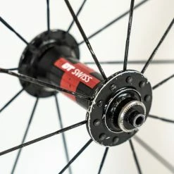 ENVE SES 4.5 AR Front - Tubular - Carbon -Enve Tire Salg DSC03393 42d70e7e 8ebb 4ae1 9fac 54896c9a43cb