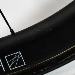 HUNT 45 Team Issue - Disc Front Wheel - Tubular - Carbon #1 25 HUNT 45 Team Issue - Disc Front Wheel - Tubular - Carbon #1 -Enve Tire Salg DSC03698 d9882aa2 b8e4 422c 81d5 42973bf894c2