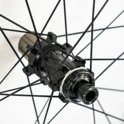 HUNT 60 Aero - Disc Wheelset - Carbon - Tubeless -Enve Tire Salg DSC04108 a857e132 59a4 4497 adf8 64ccab983be3