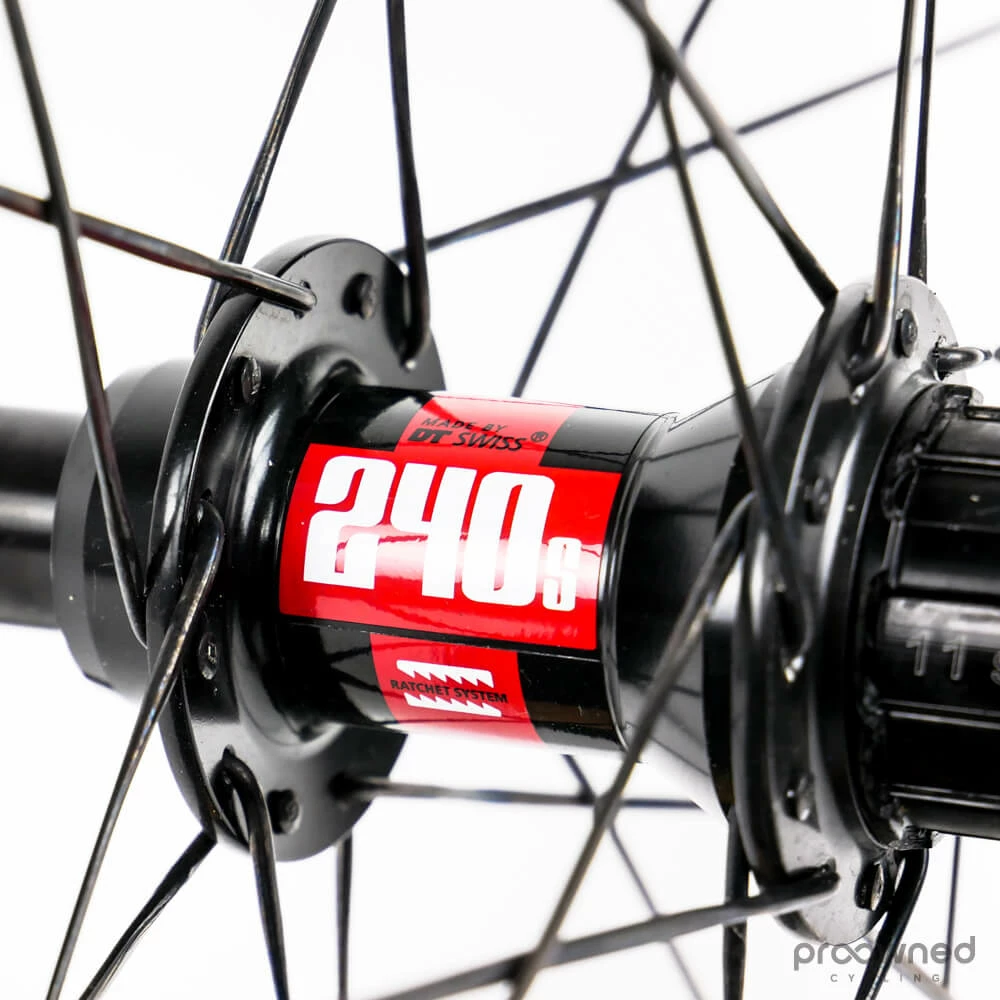 ENVE SES 4.5 AR Caron Tubular Rim Rear Wheel - DT Swiss 240 Hub 6 ENVE SES 4.5 AR Caron Tubular Rim Rear Wheel - DT Swiss 240 Hub - Billede 4