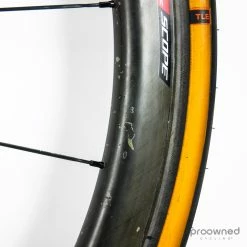 Scope R4C Carbon Clincher Rim Front Wheel 13 Scope R4C Carbon Clincher Rim Front Wheel -Enve Tire Salg P1720761