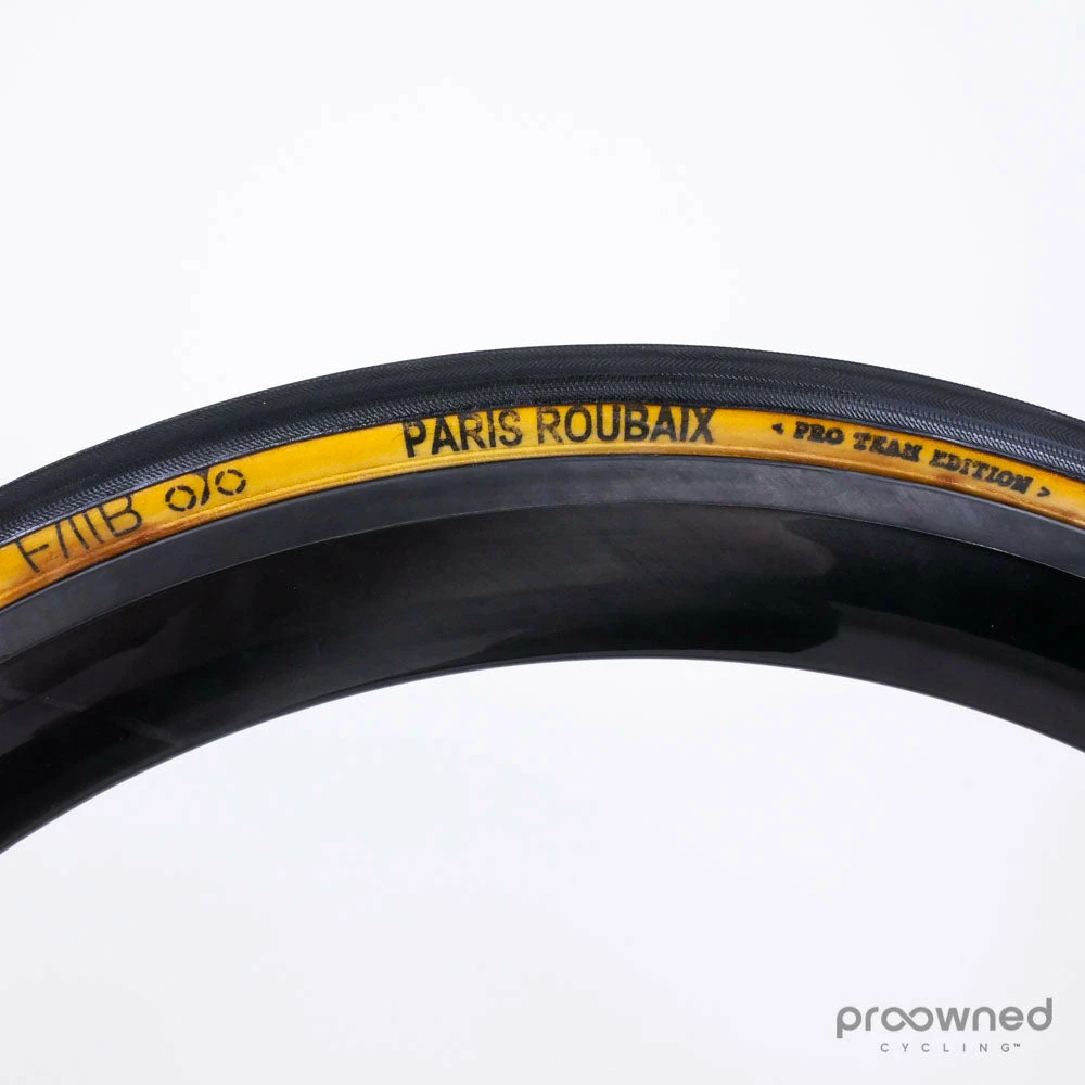 FMB Paris-Roubaix - Pro Team Edition (pre-glued)- Tubular Tire - 30mm 3 FMB Paris-Roubaix - Pro Team Edition (pre-glued)- Tubular Tire - 30mm